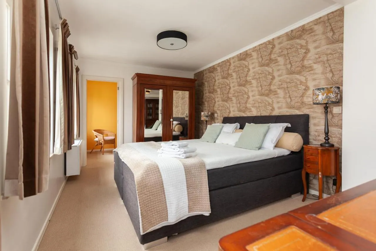 Boutique B&B The Townhouse Bed & Breakfast